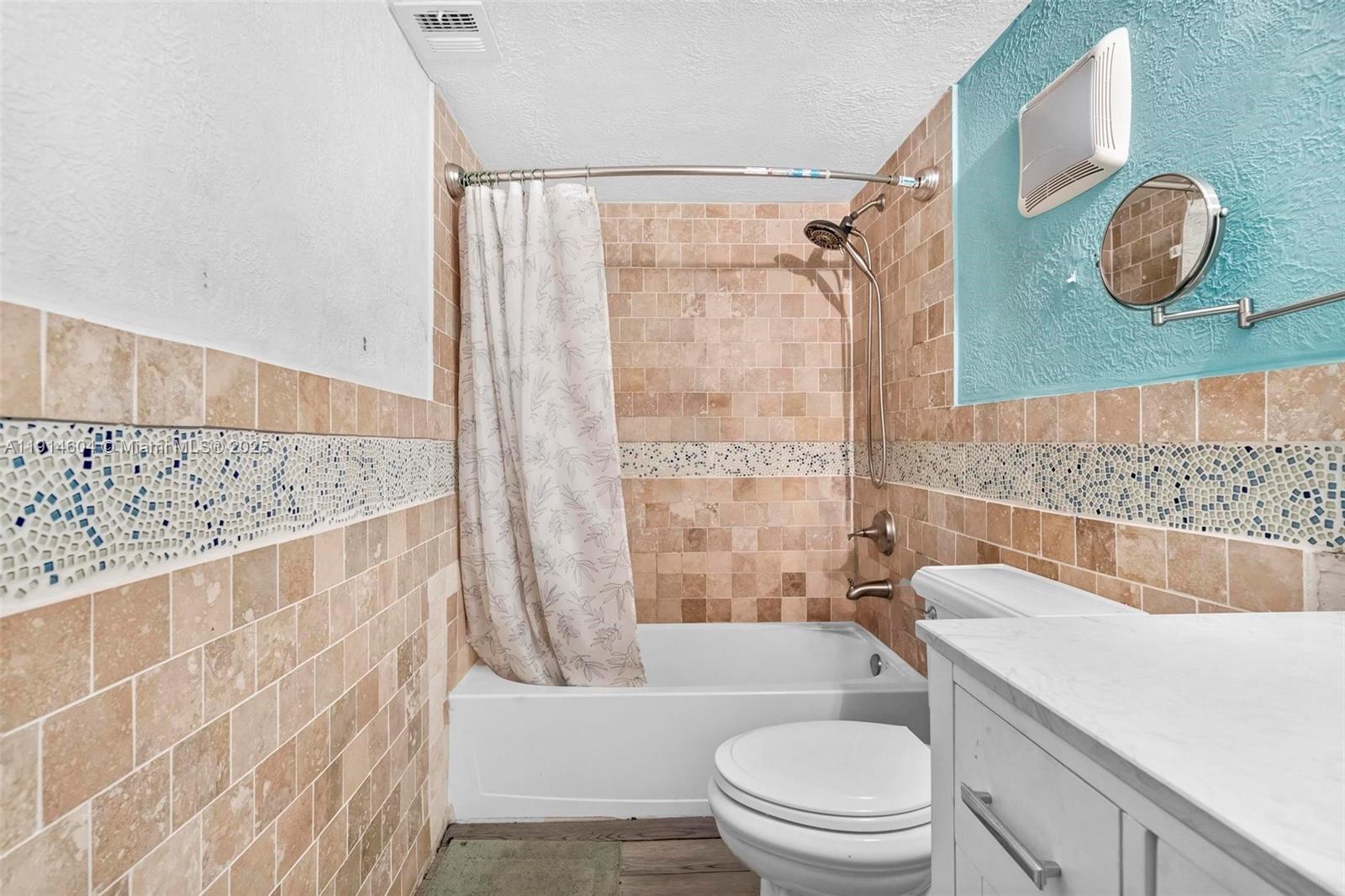 CYPRESS CHASE NORTH NO 3 - Residential