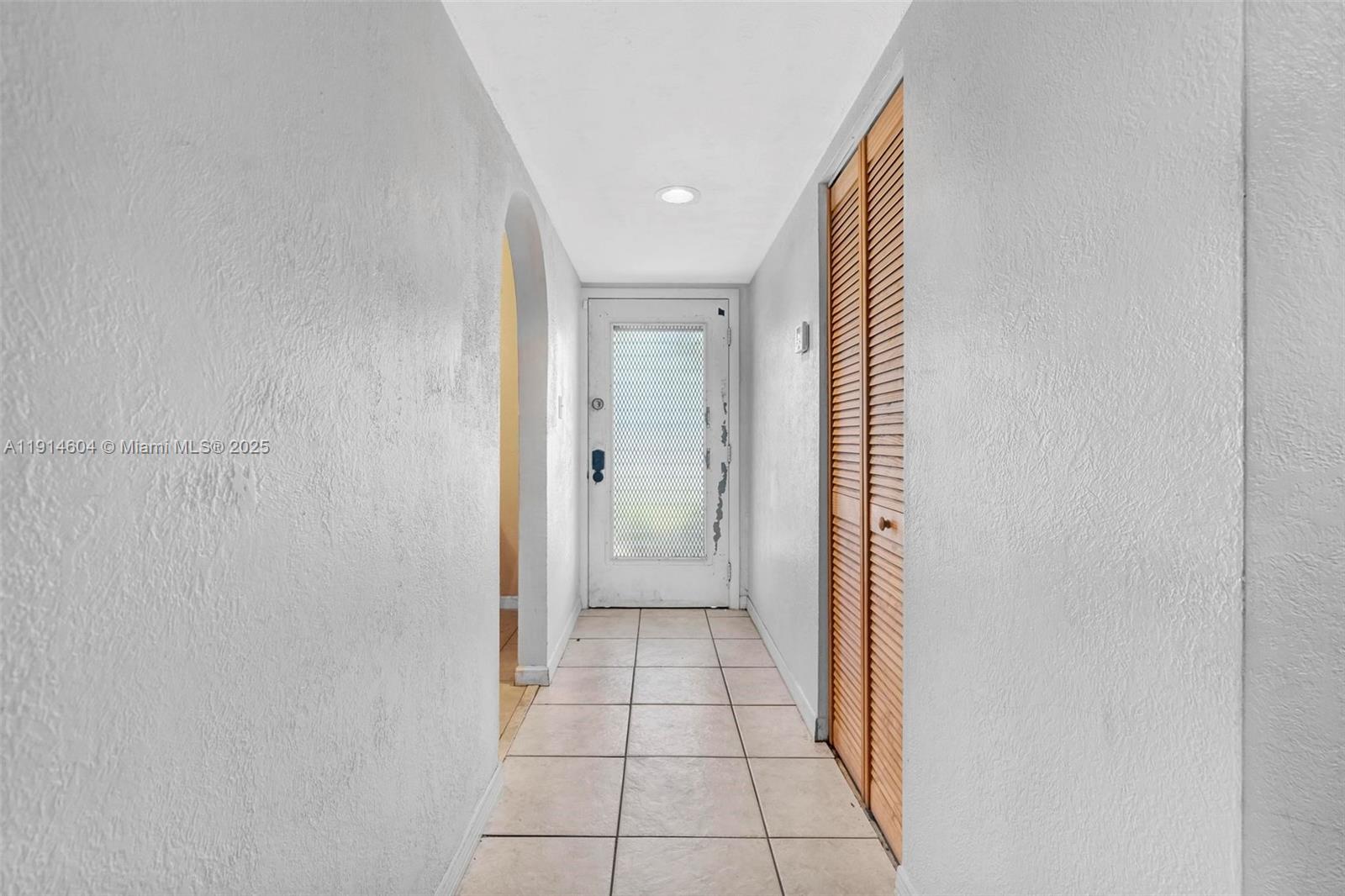 CYPRESS CHASE NORTH NO 3 - Residential