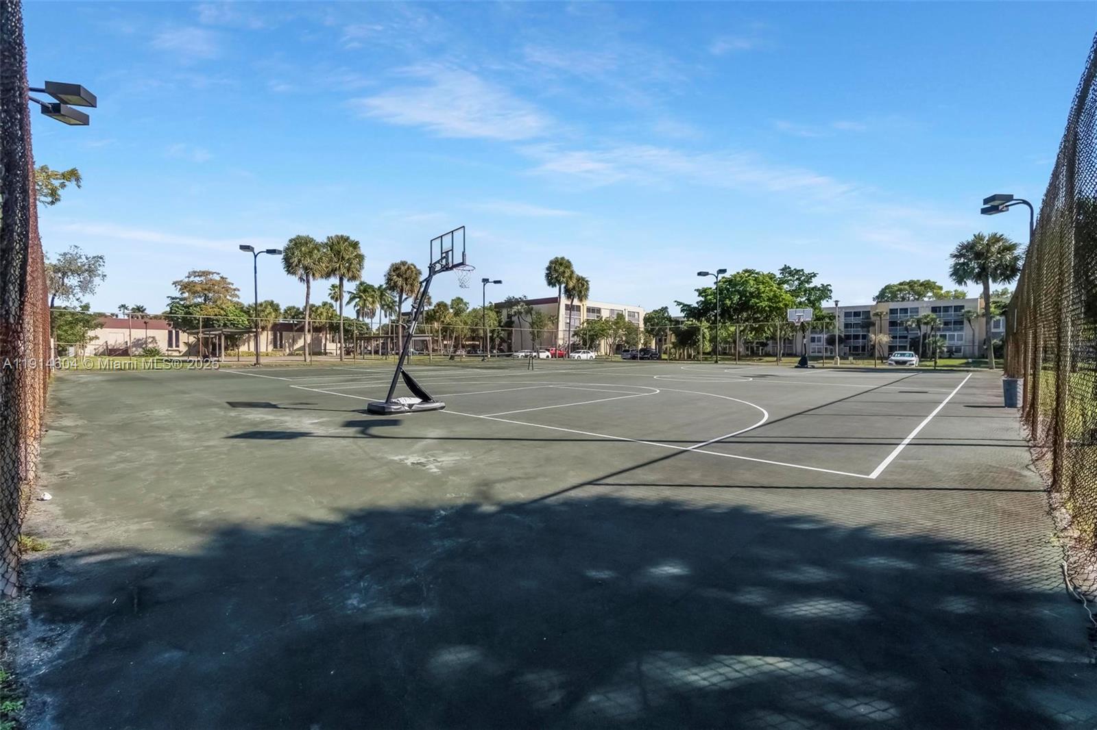 CYPRESS CHASE NORTH NO 3 - Residential