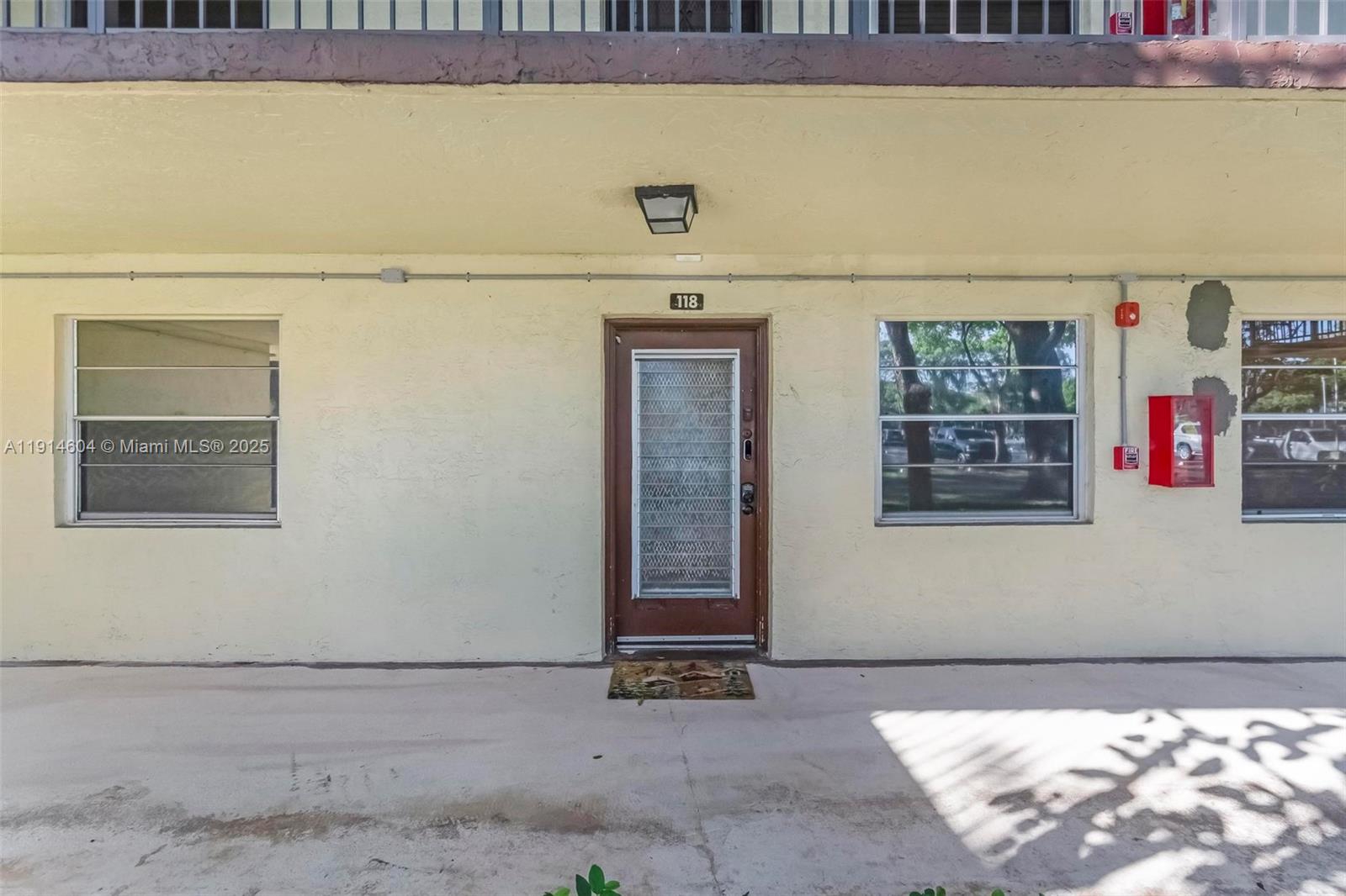 CYPRESS CHASE NORTH NO 3 - Residential