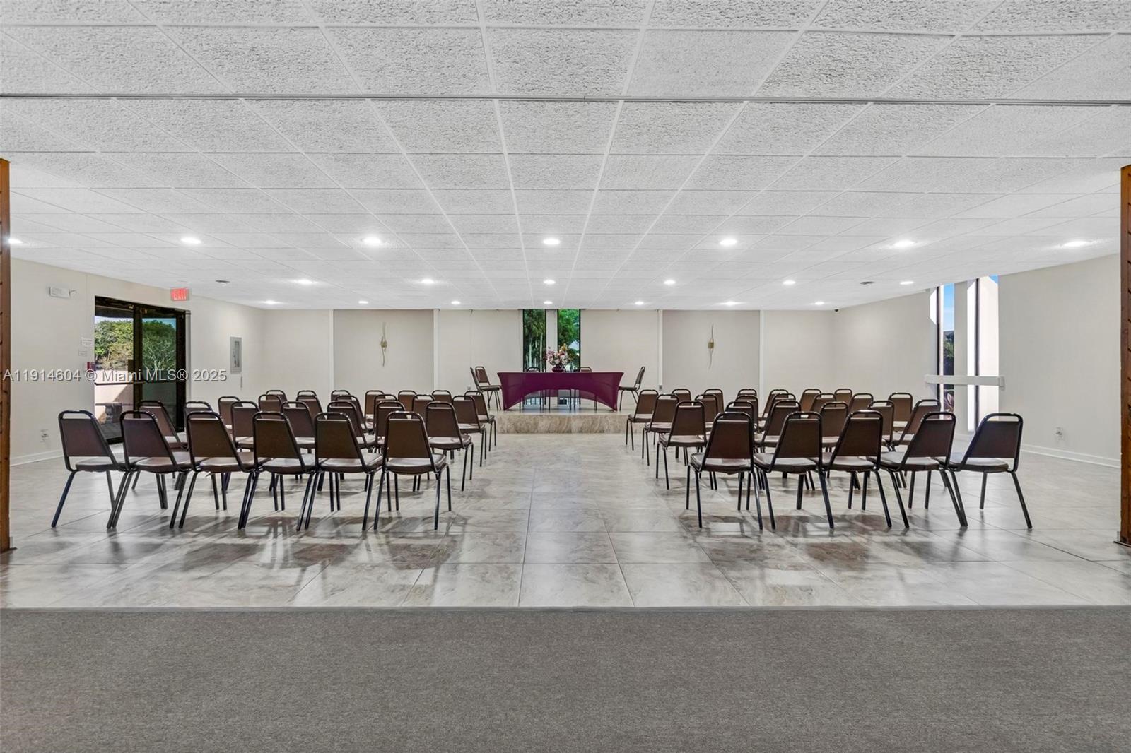 CYPRESS CHASE NORTH NO 3 - Residential