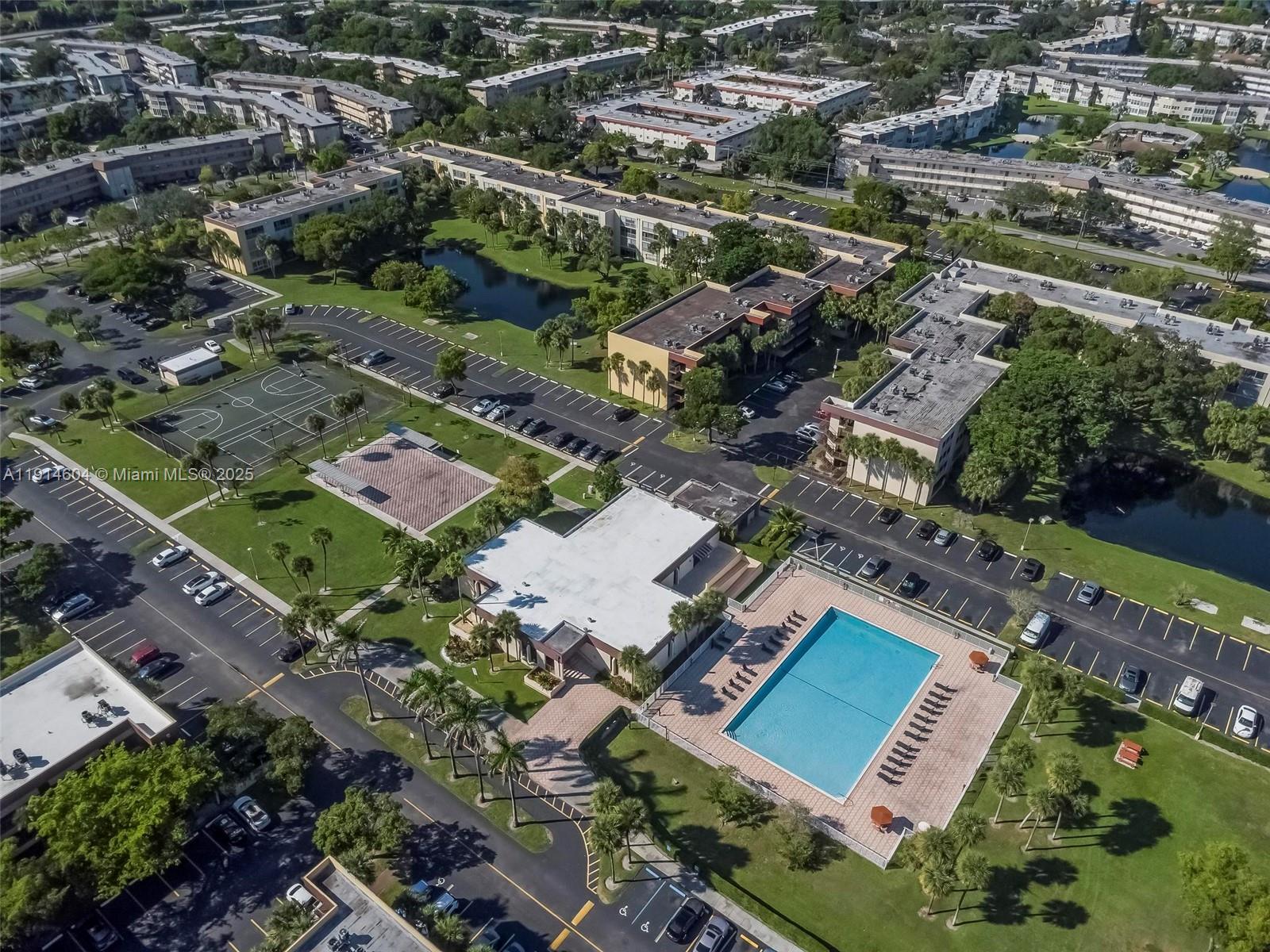 CYPRESS CHASE NORTH NO 3 - Residential