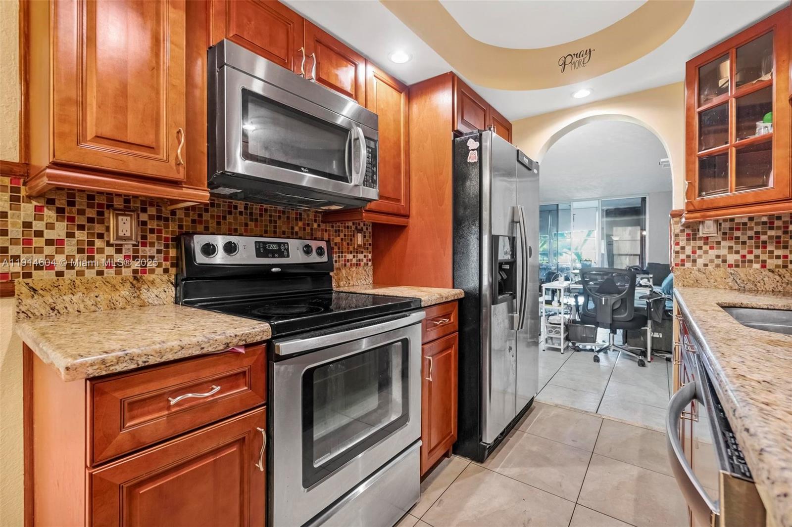 CYPRESS CHASE NORTH NO 3 - Residential