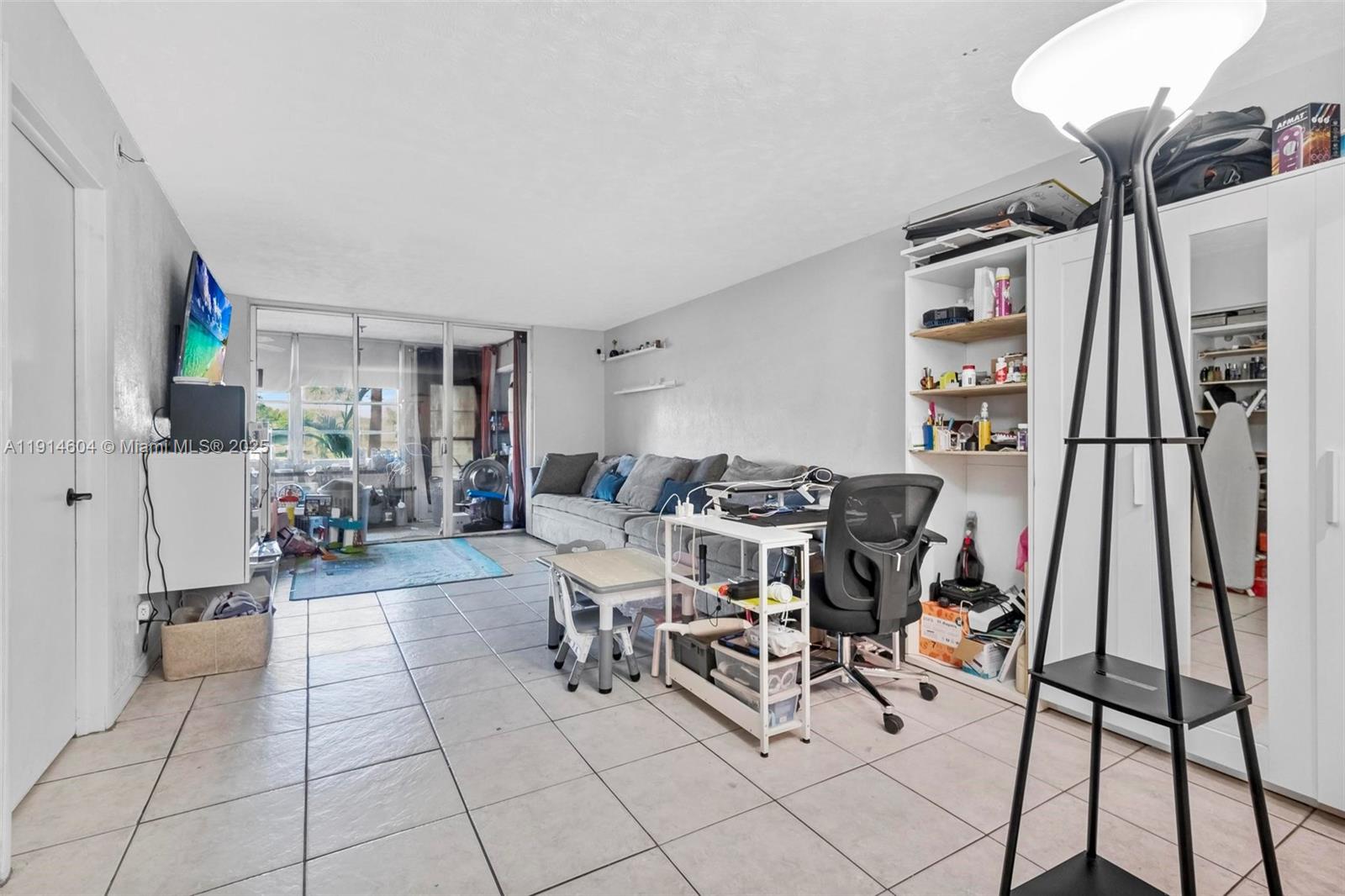 CYPRESS CHASE NORTH NO 3 - Residential