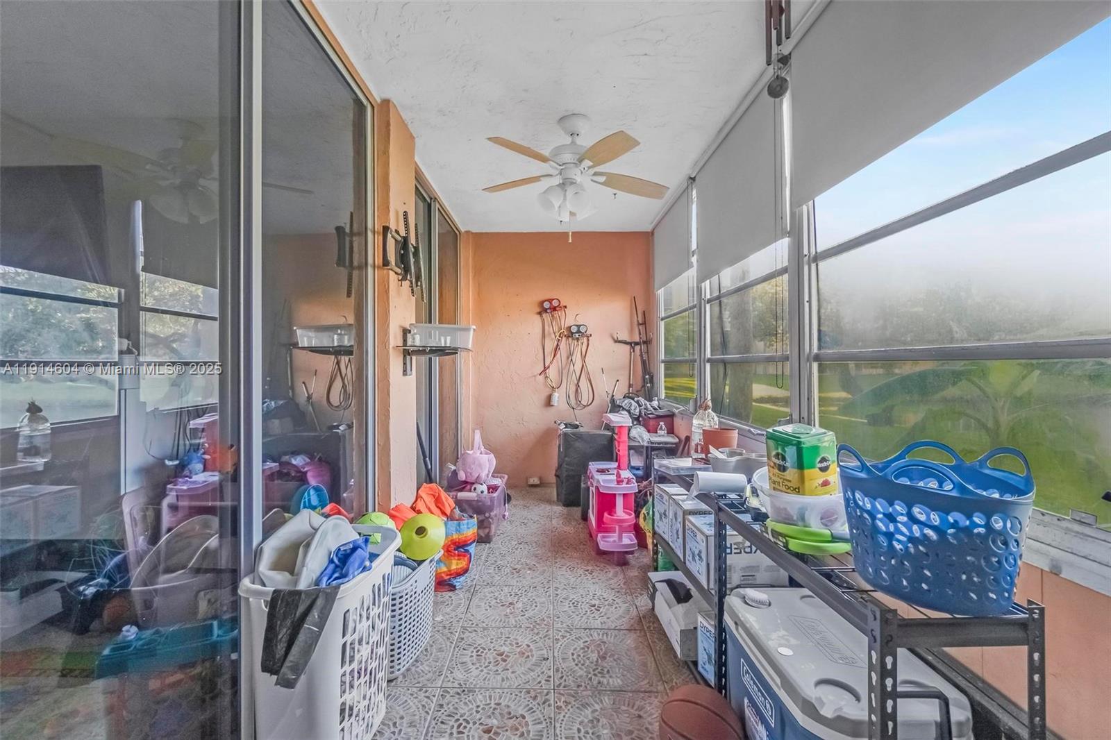 CYPRESS CHASE NORTH NO 3 - Residential