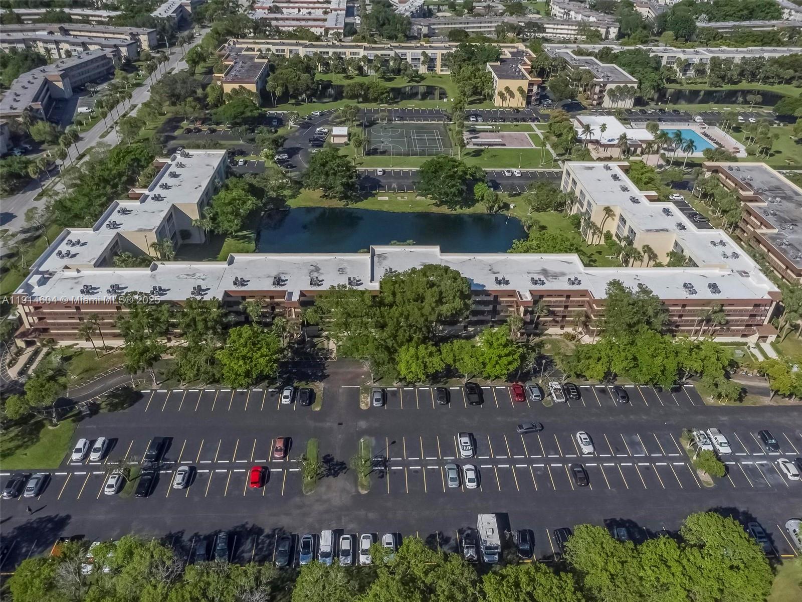 CYPRESS CHASE NORTH NO 3 - Residential