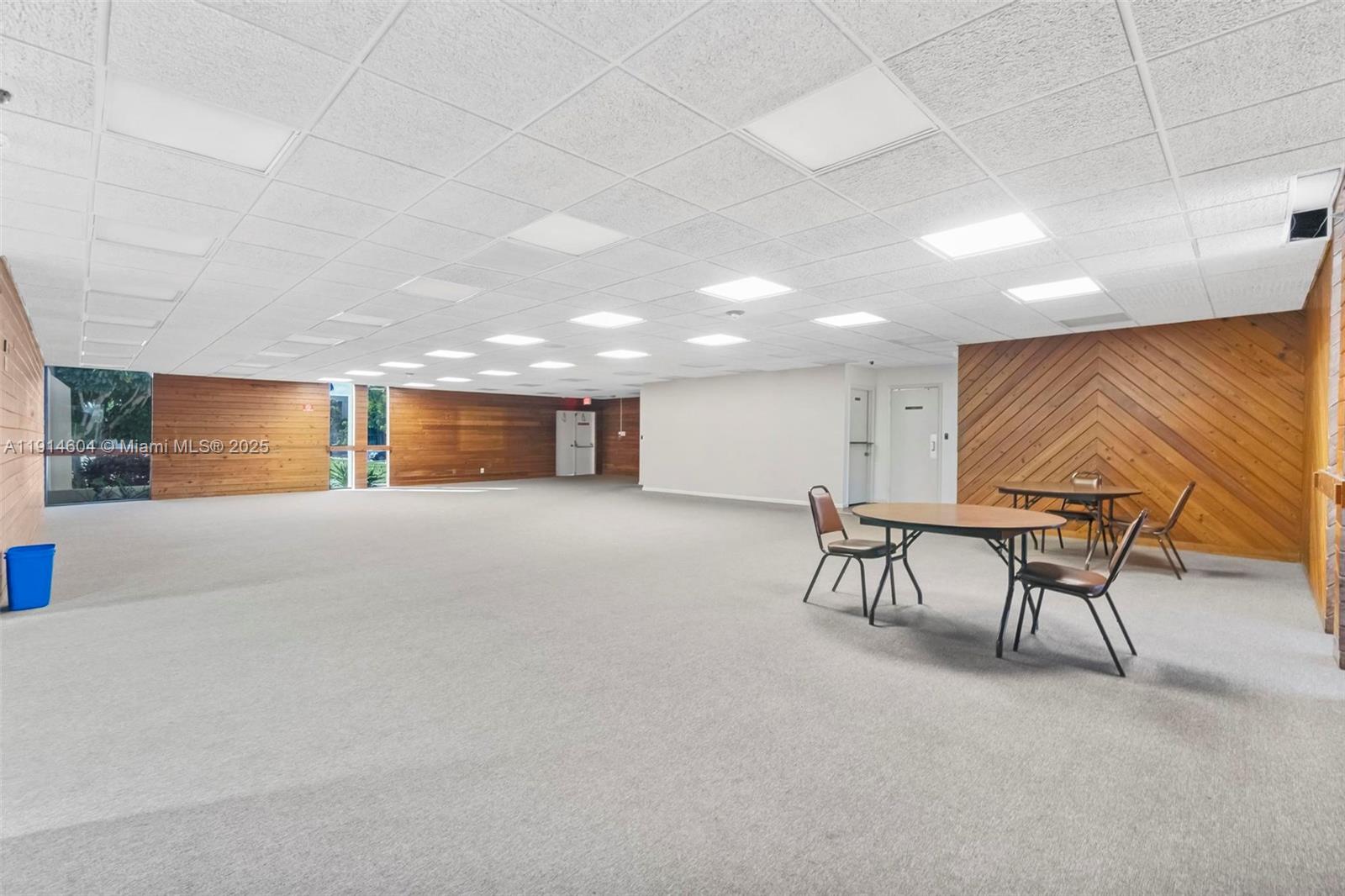 CYPRESS CHASE NORTH NO 3 - Residential