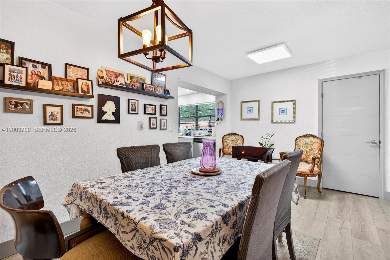 DRIFTWOOD PLAZA - Residential