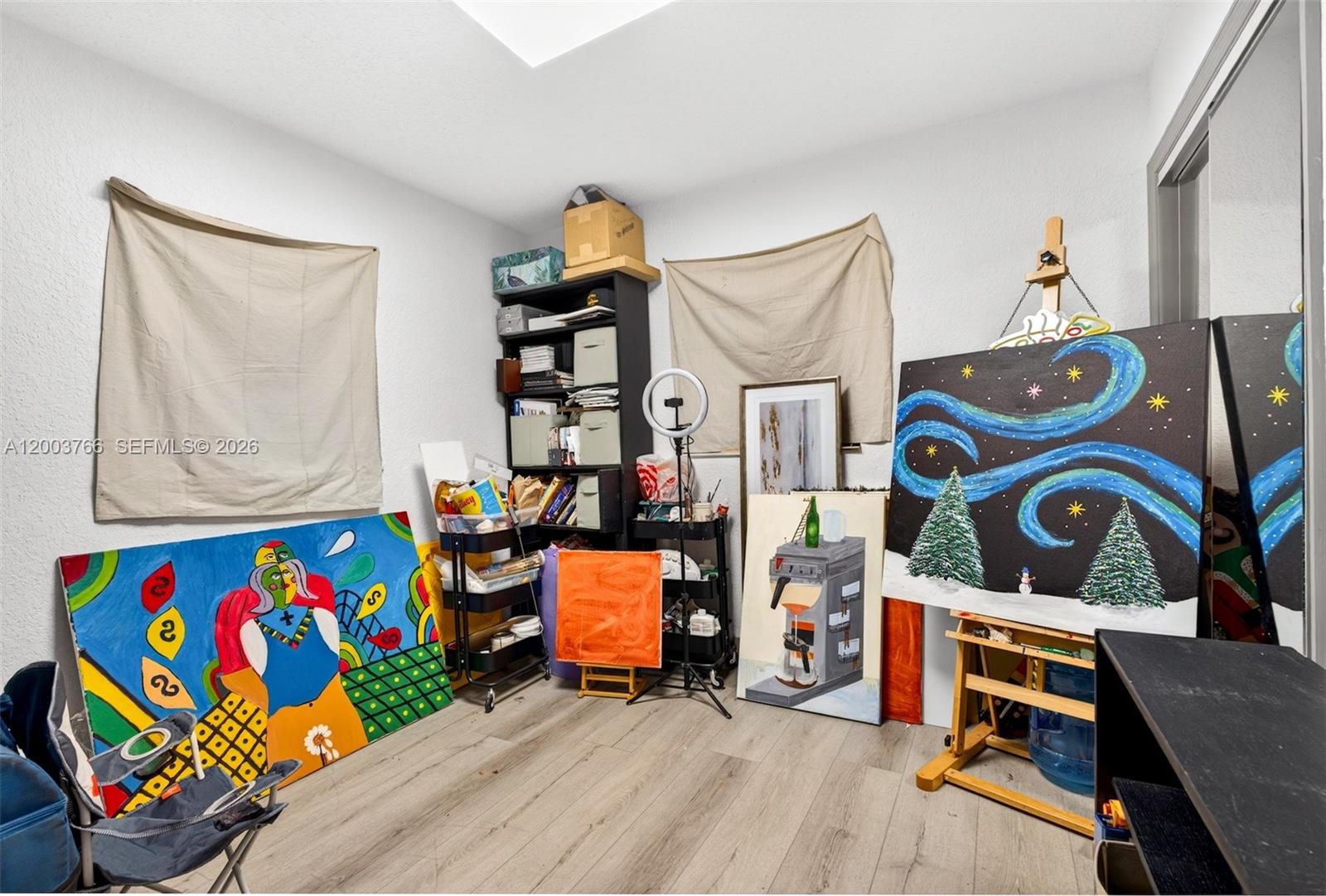 DRIFTWOOD PLAZA - Residential