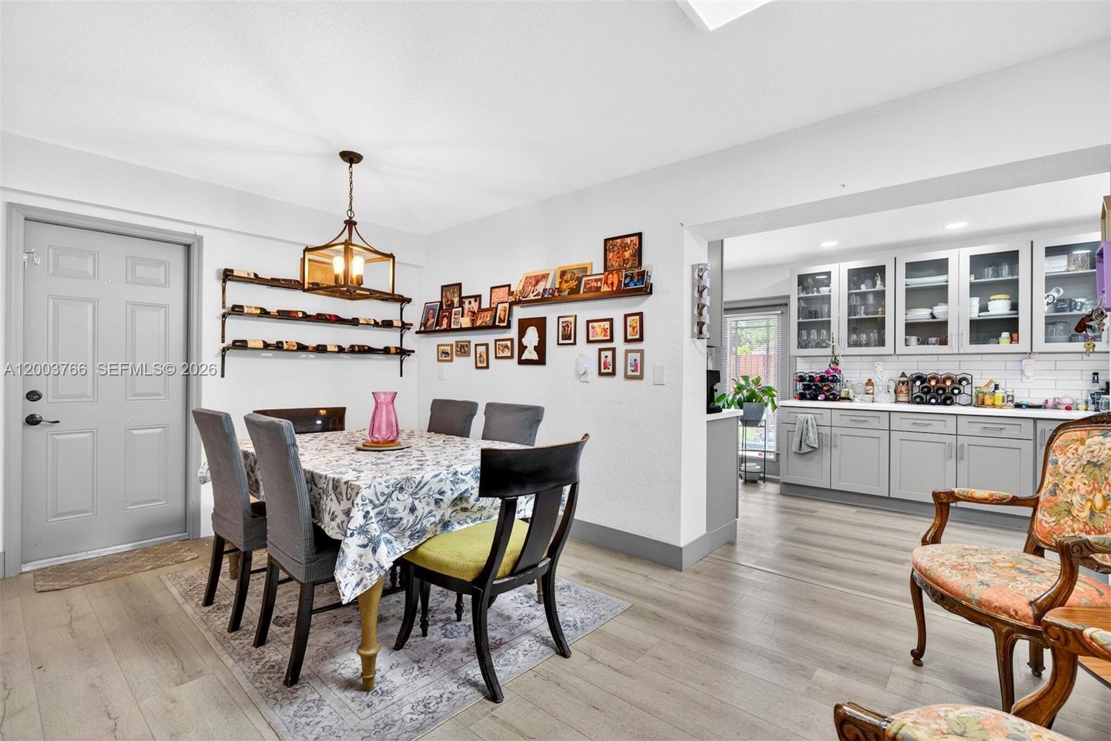 DRIFTWOOD PLAZA - Residential