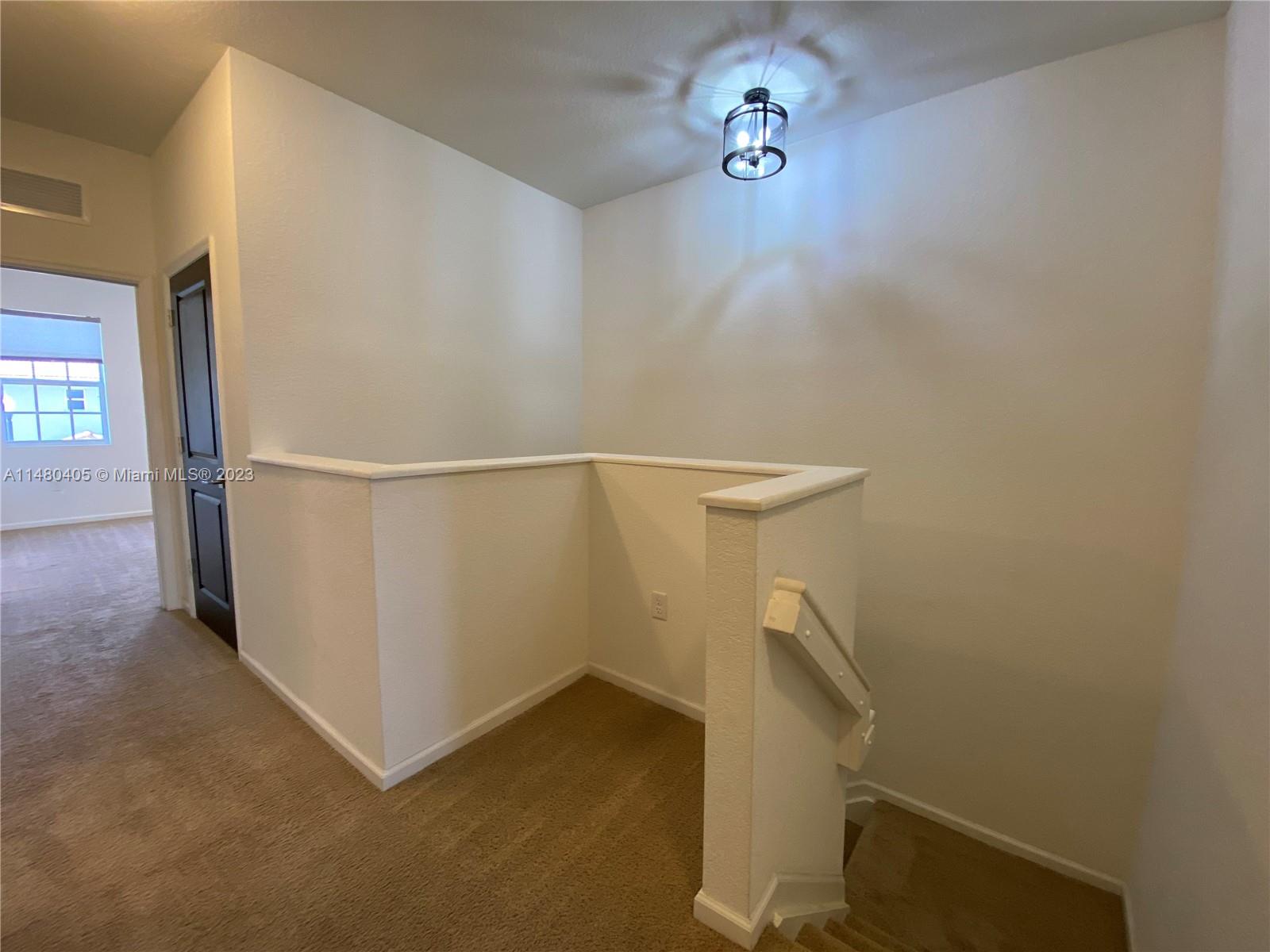 KEYS GARDEN - Residential Lease