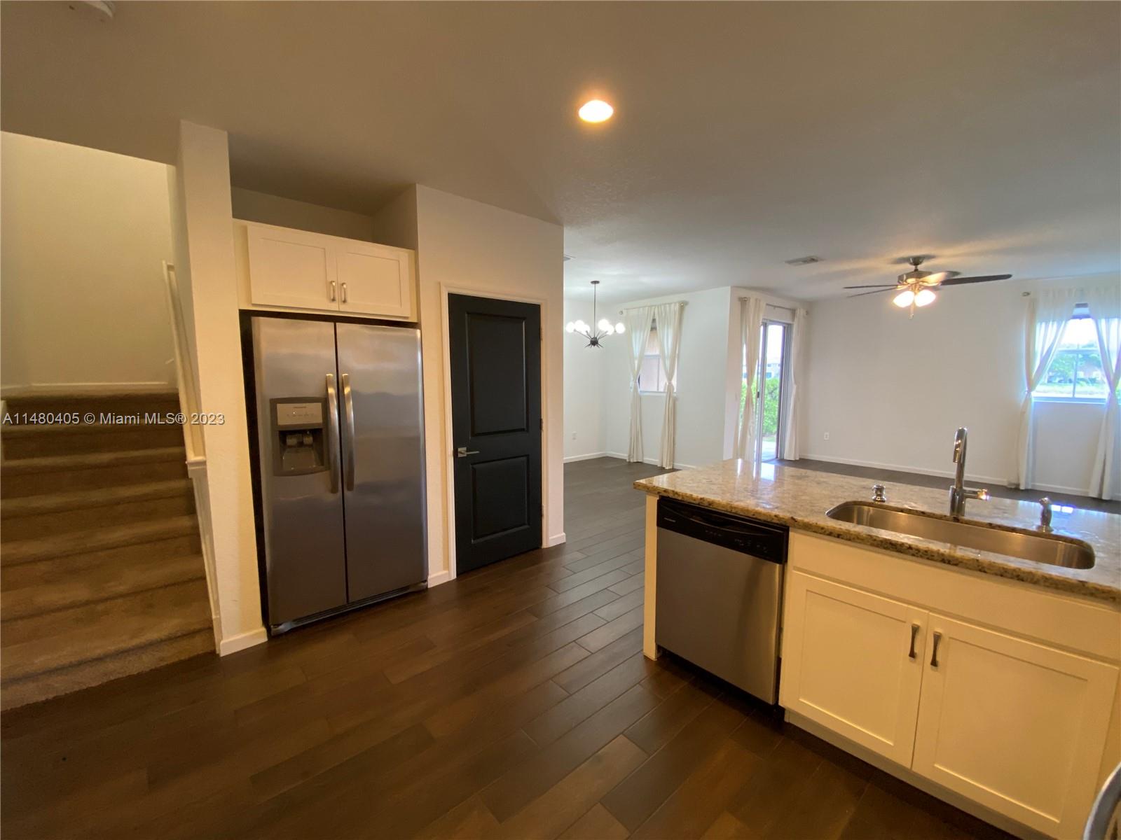 KEYS GARDEN - Residential Lease