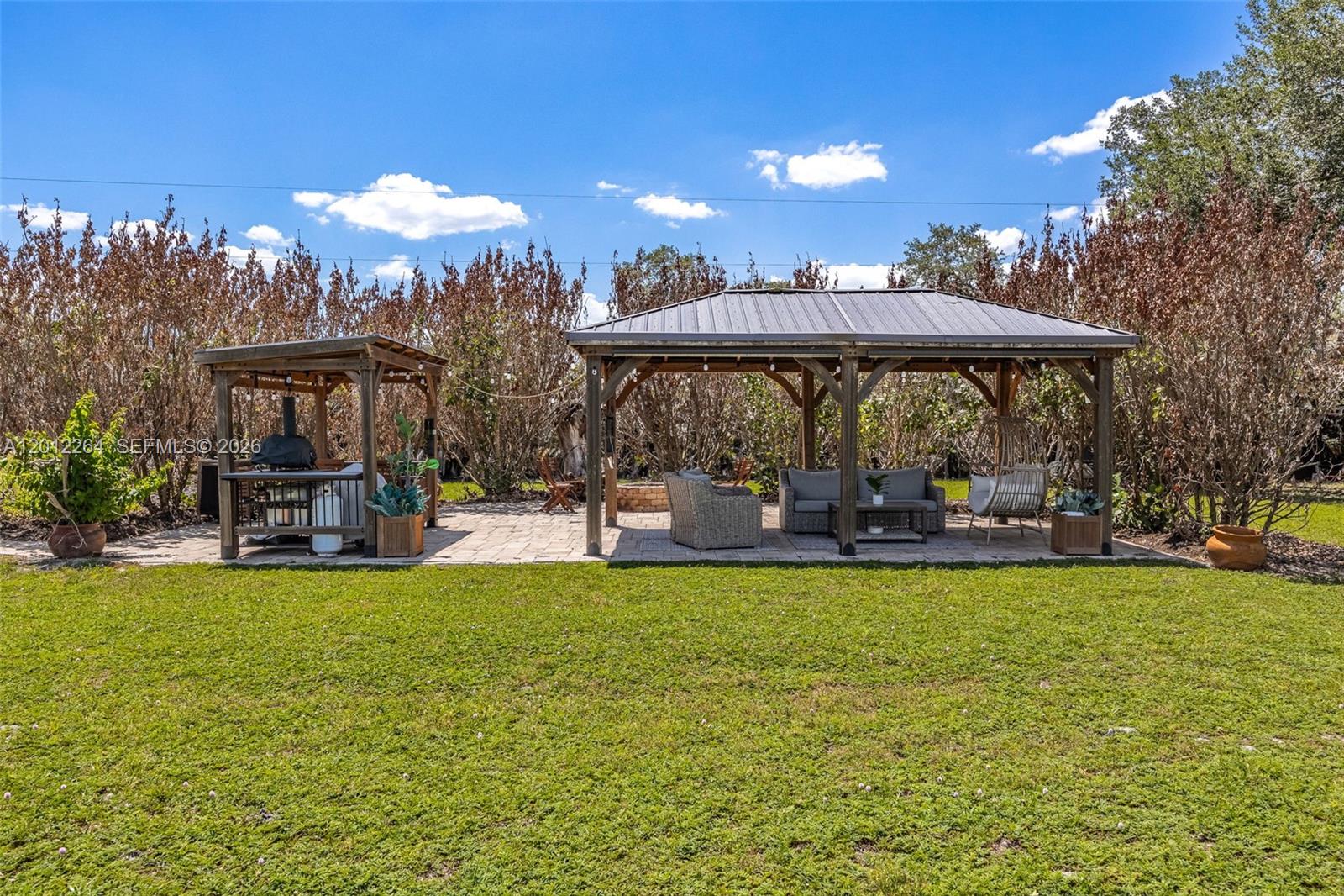 5060 Melaluca DR