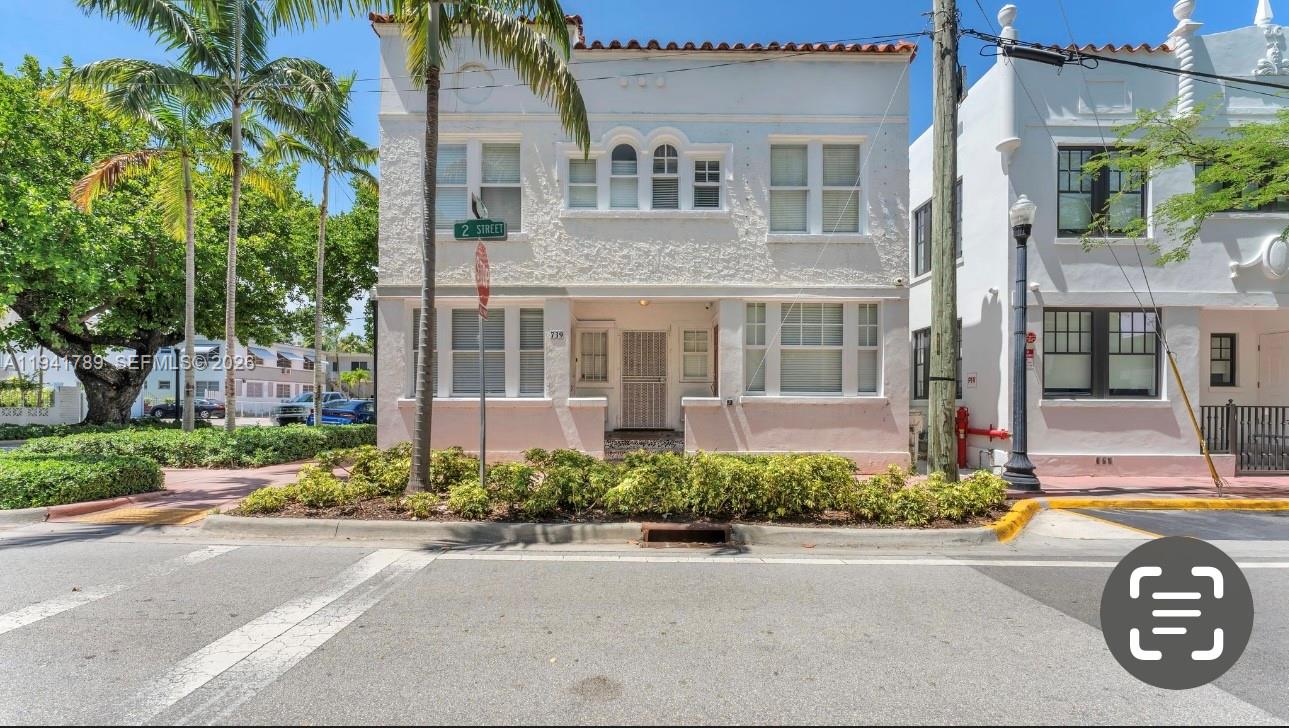 ALL CORNERS CONDO - Residential Lease