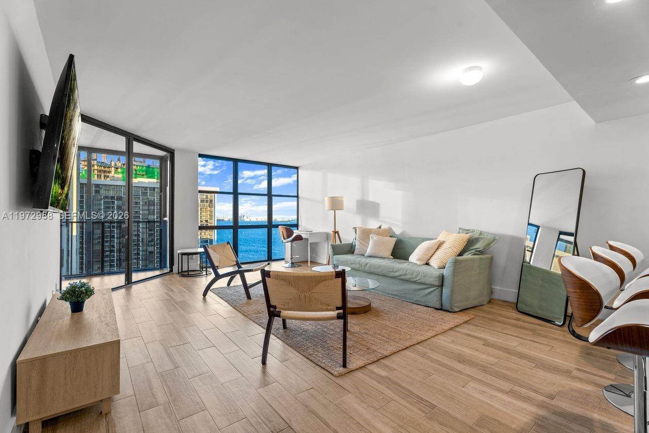 BRICKELL PLACE PHASE II C - Residential