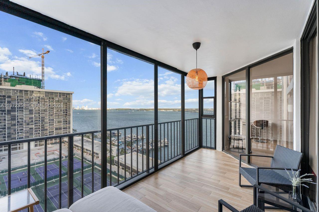 BRICKELL PLACE PHASE II C - Residential