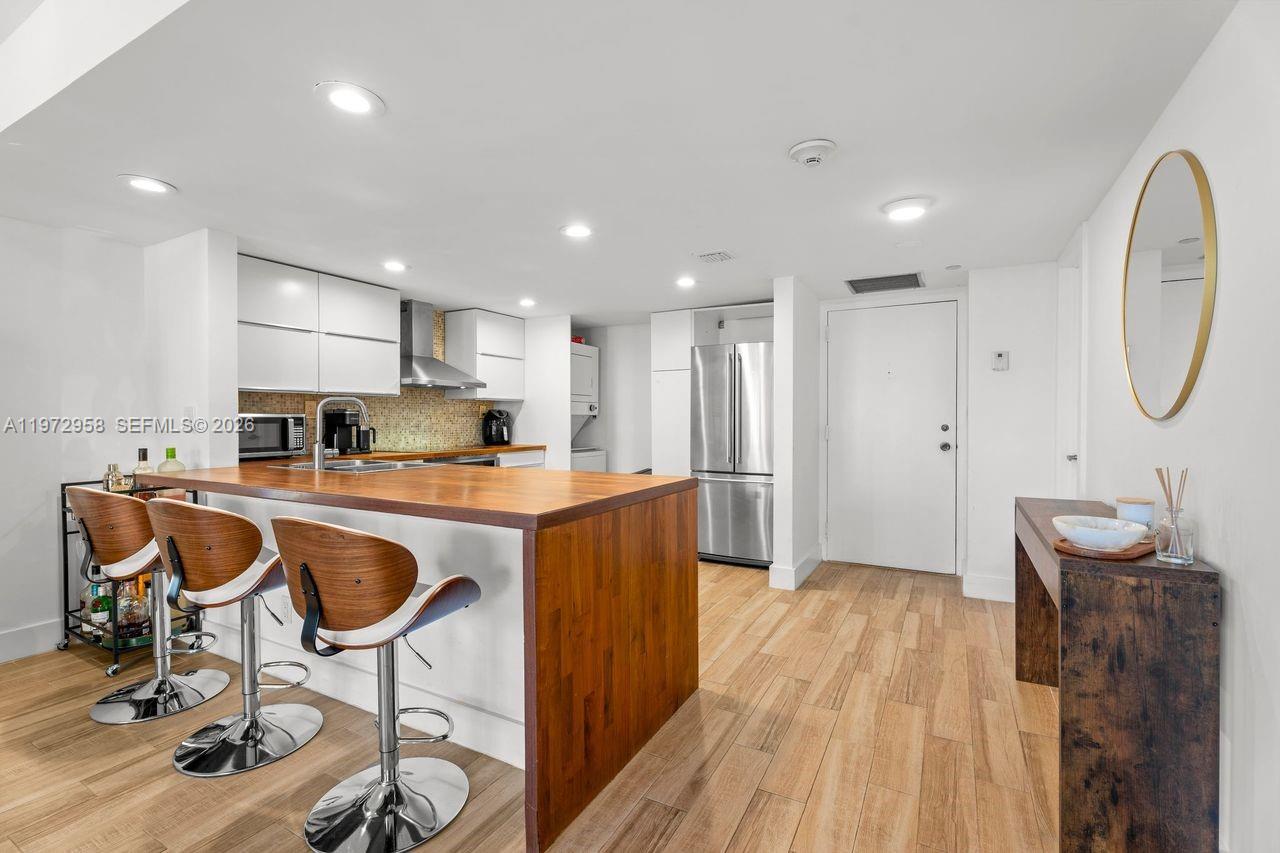 BRICKELL PLACE PHASE II C - Residential