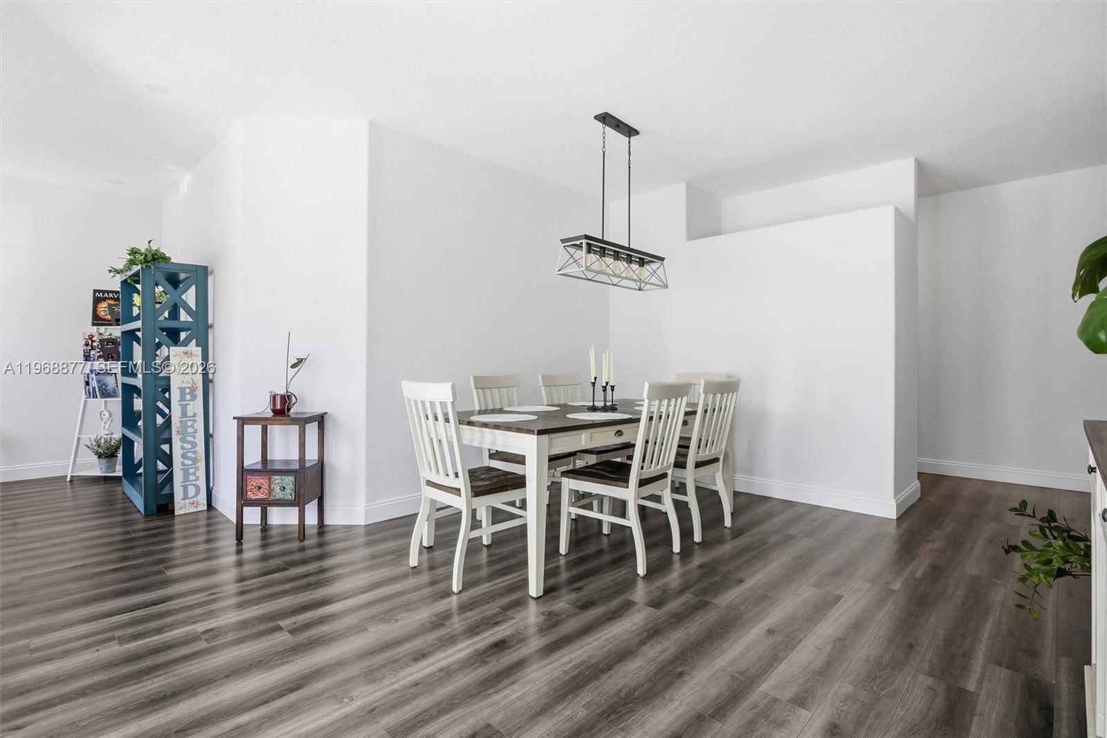 WEST LAKES GARDENS 1ST AD - Residential