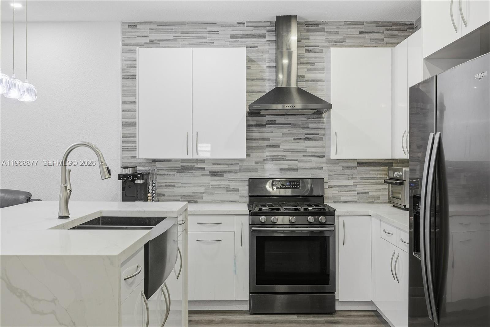 WEST LAKES GARDENS 1ST AD - Residential