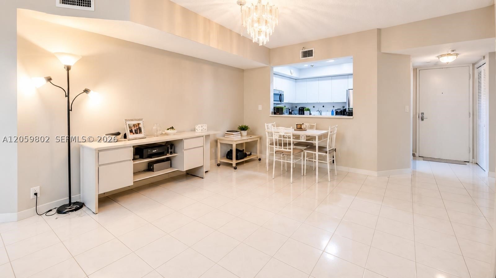 9455 Collins Ave 501