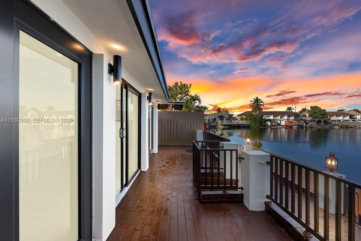 ALAMEDA BY THE LAKE - Residential