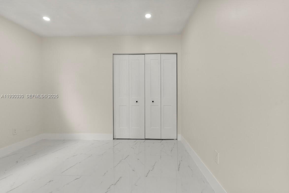 ALAMEDA BY THE LAKE - Residential