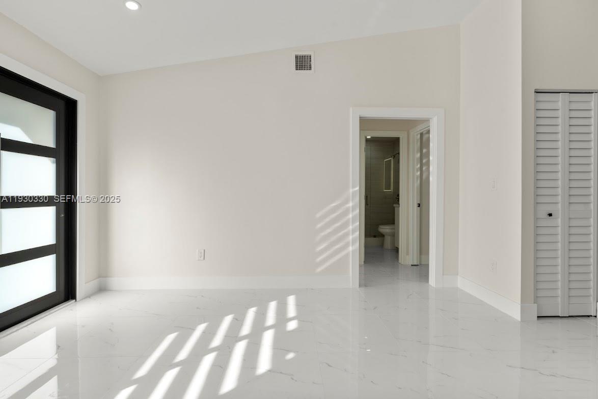 ALAMEDA BY THE LAKE - Residential