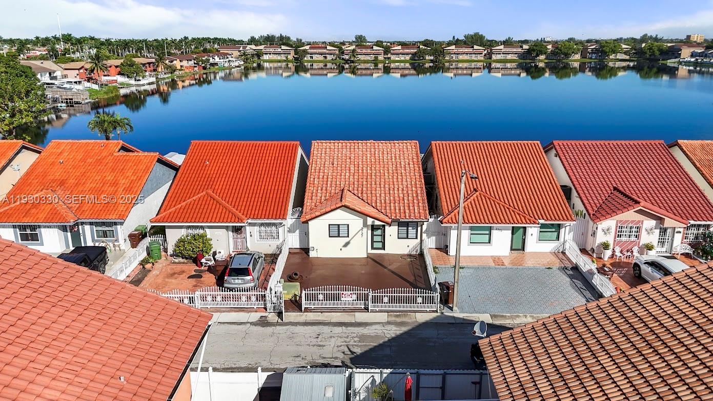 View photos, virtual tours, details... 2737 W 55th Pl