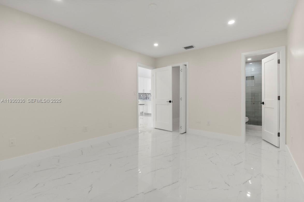 ALAMEDA BY THE LAKE - Residential