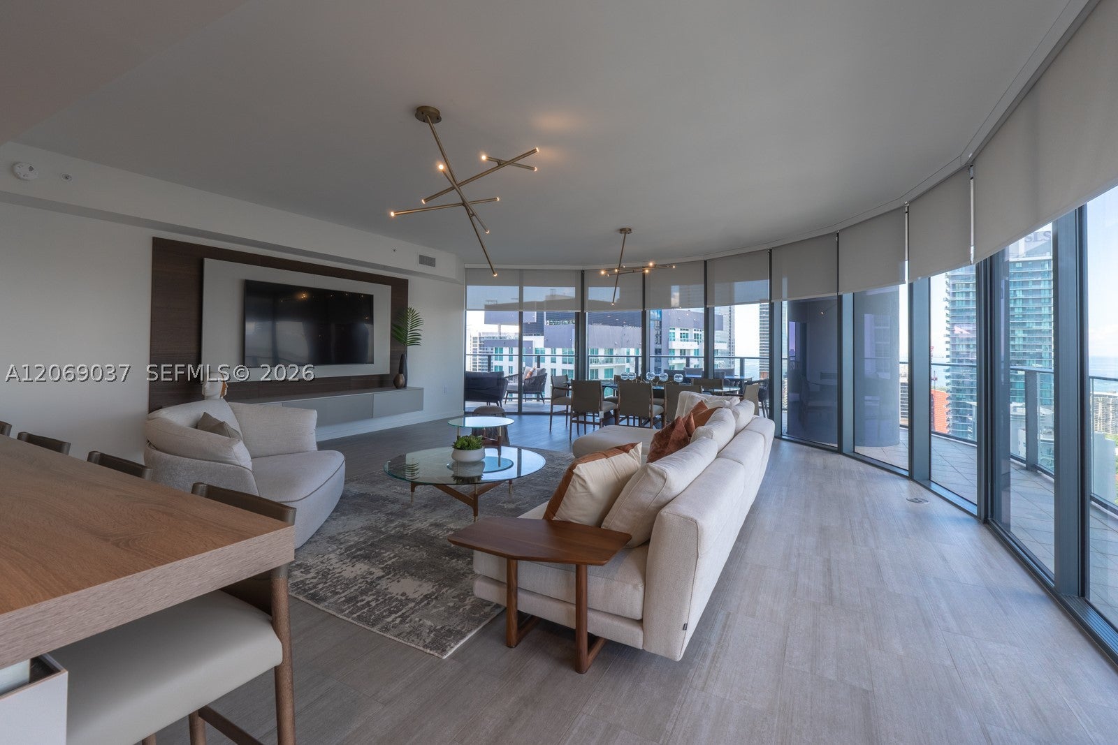 1000 Brickell Plz 4502