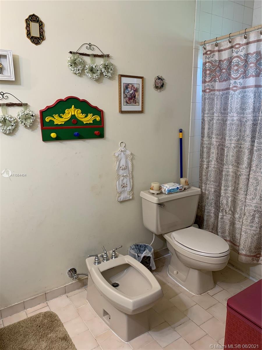 OVERBROOK PARK - Residential Income