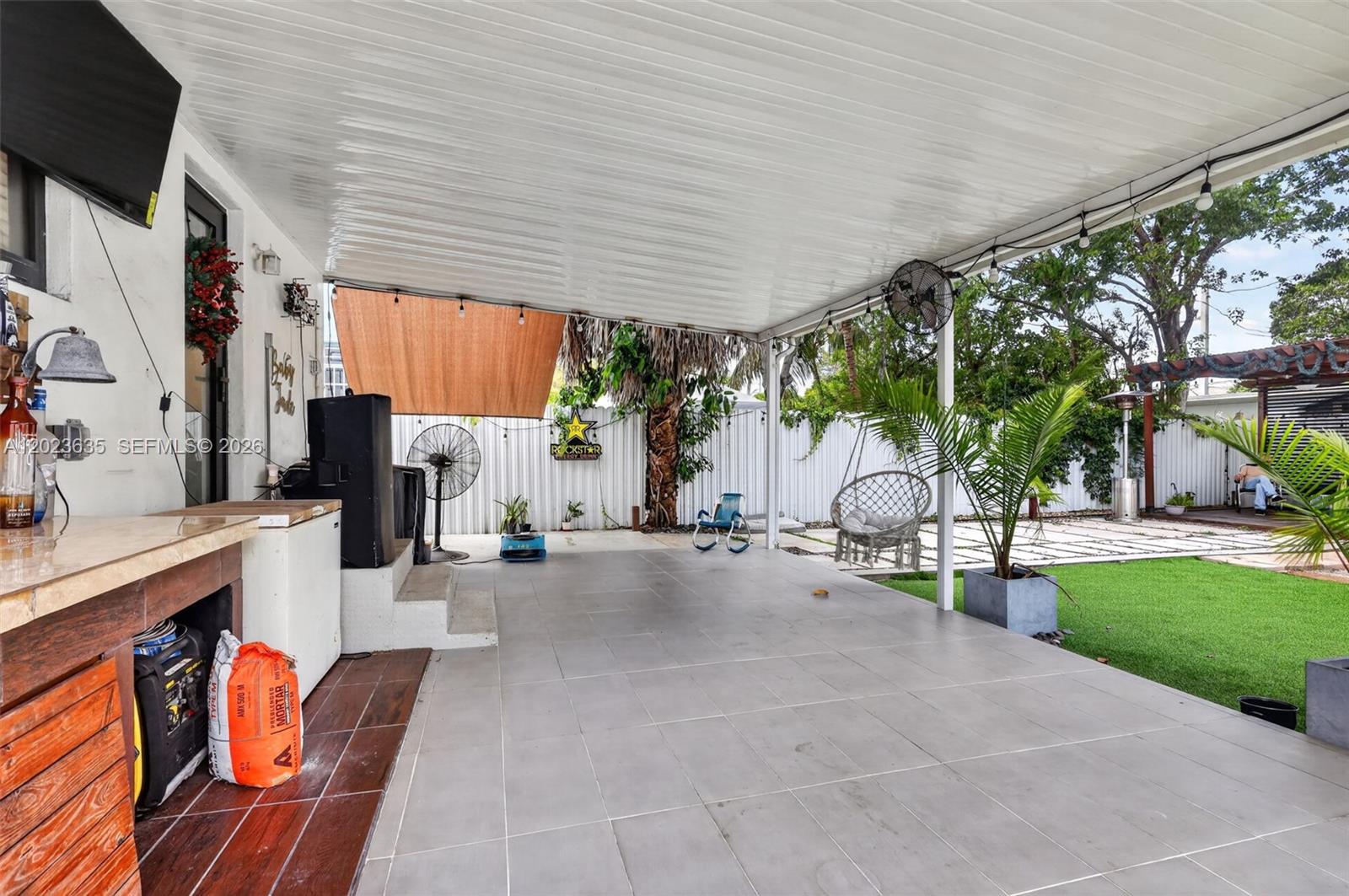 ORANGE HEIGHTS - Residential