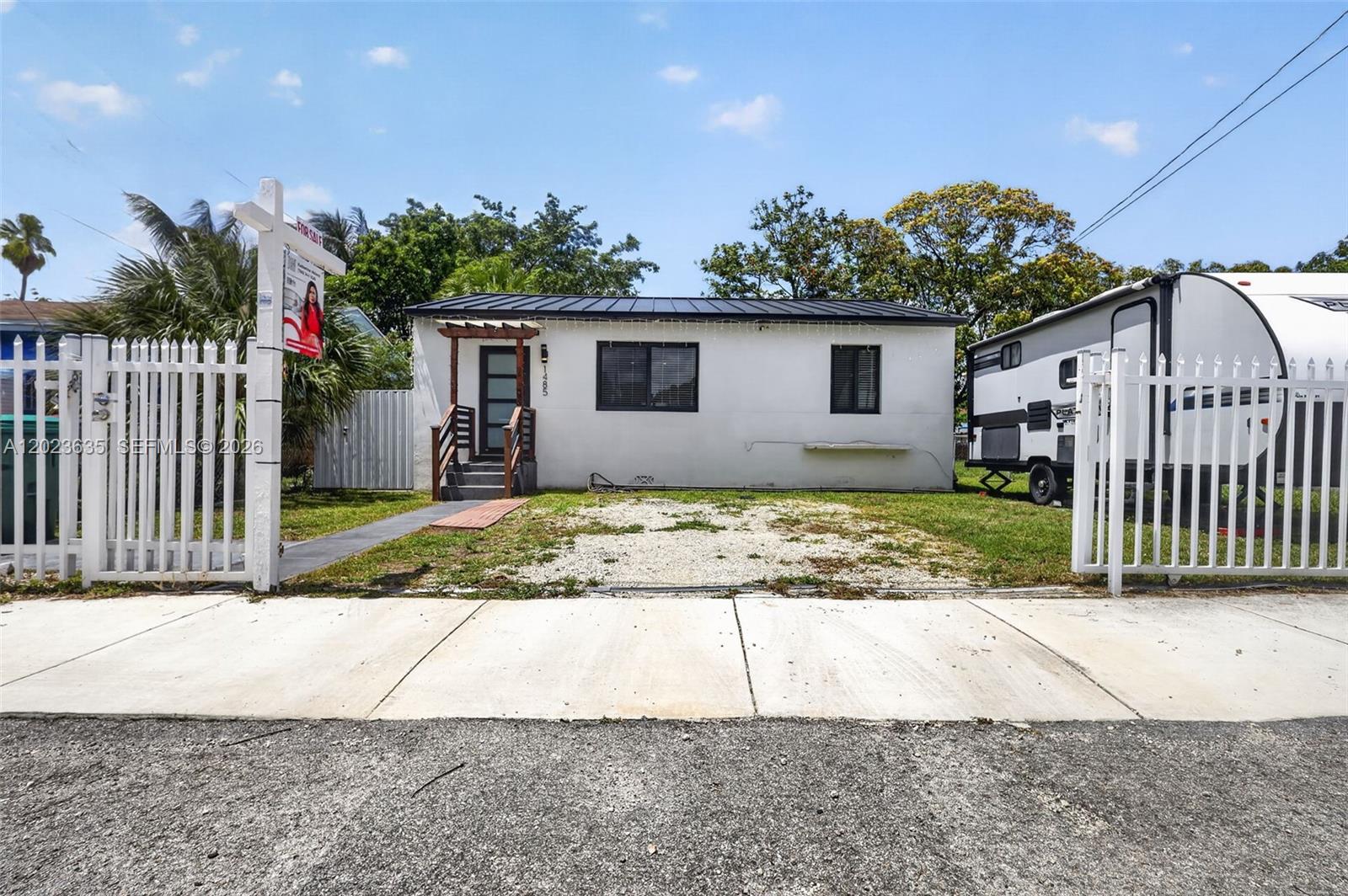 ORANGE HEIGHTS - Residential