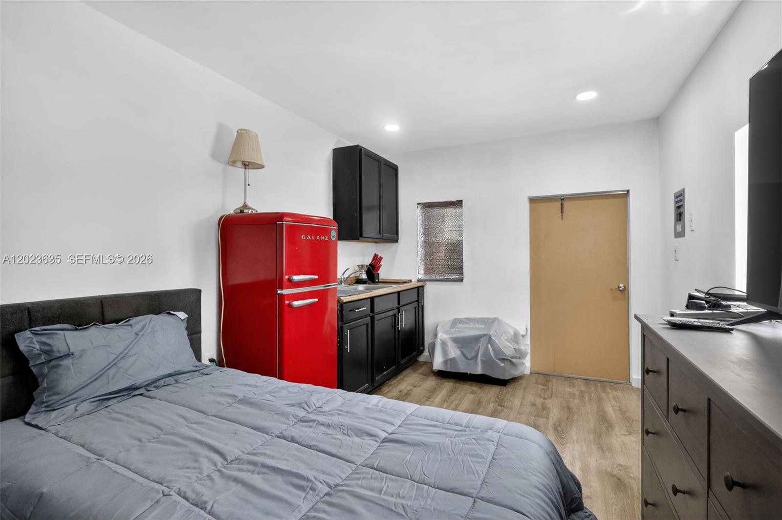 ORANGE HEIGHTS - Residential