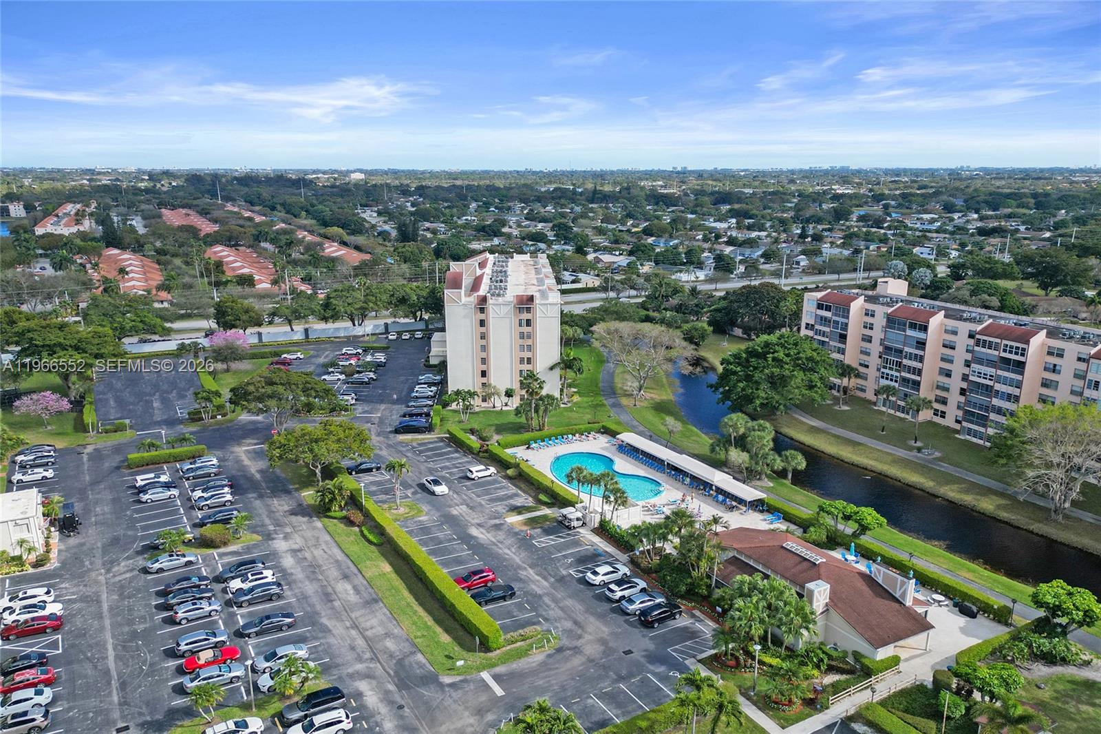 HUNTINGTON LAKES SEC ONE - Residential