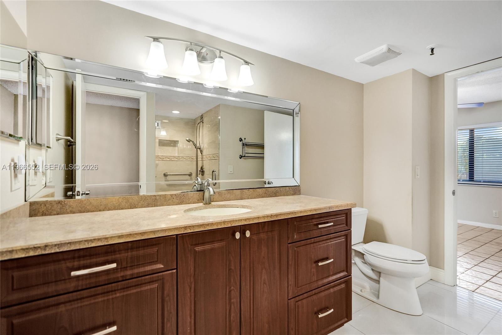 HUNTINGTON LAKES SEC ONE - Residential