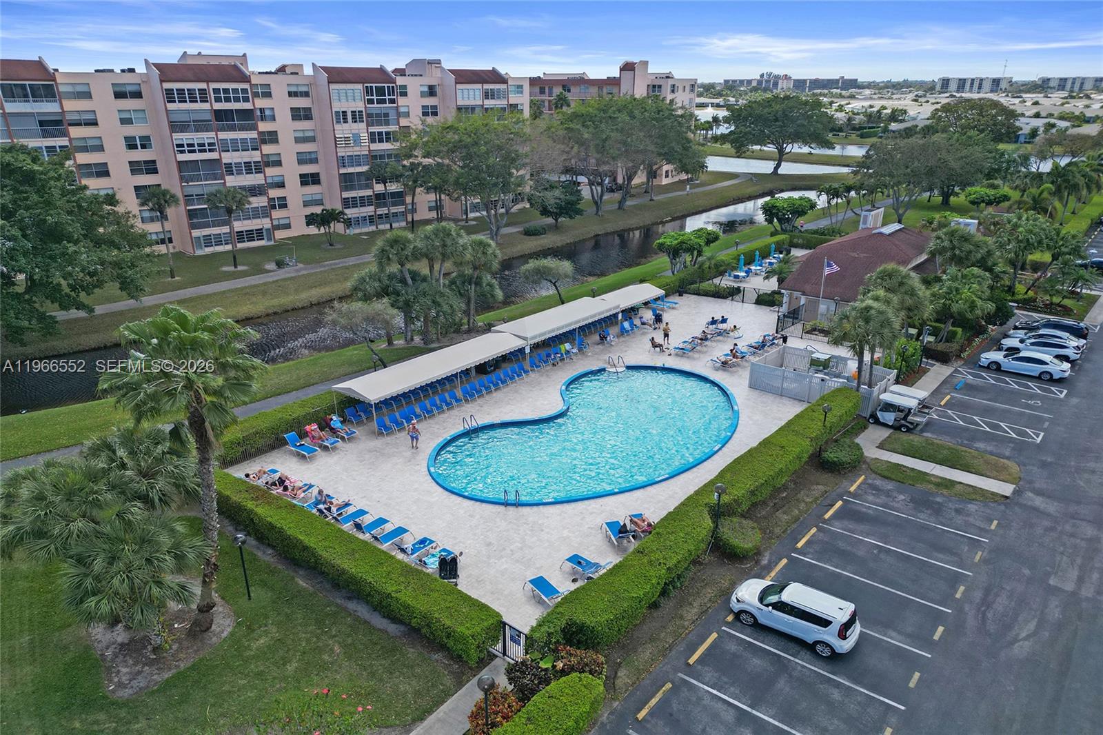 HUNTINGTON LAKES SEC ONE - Residential