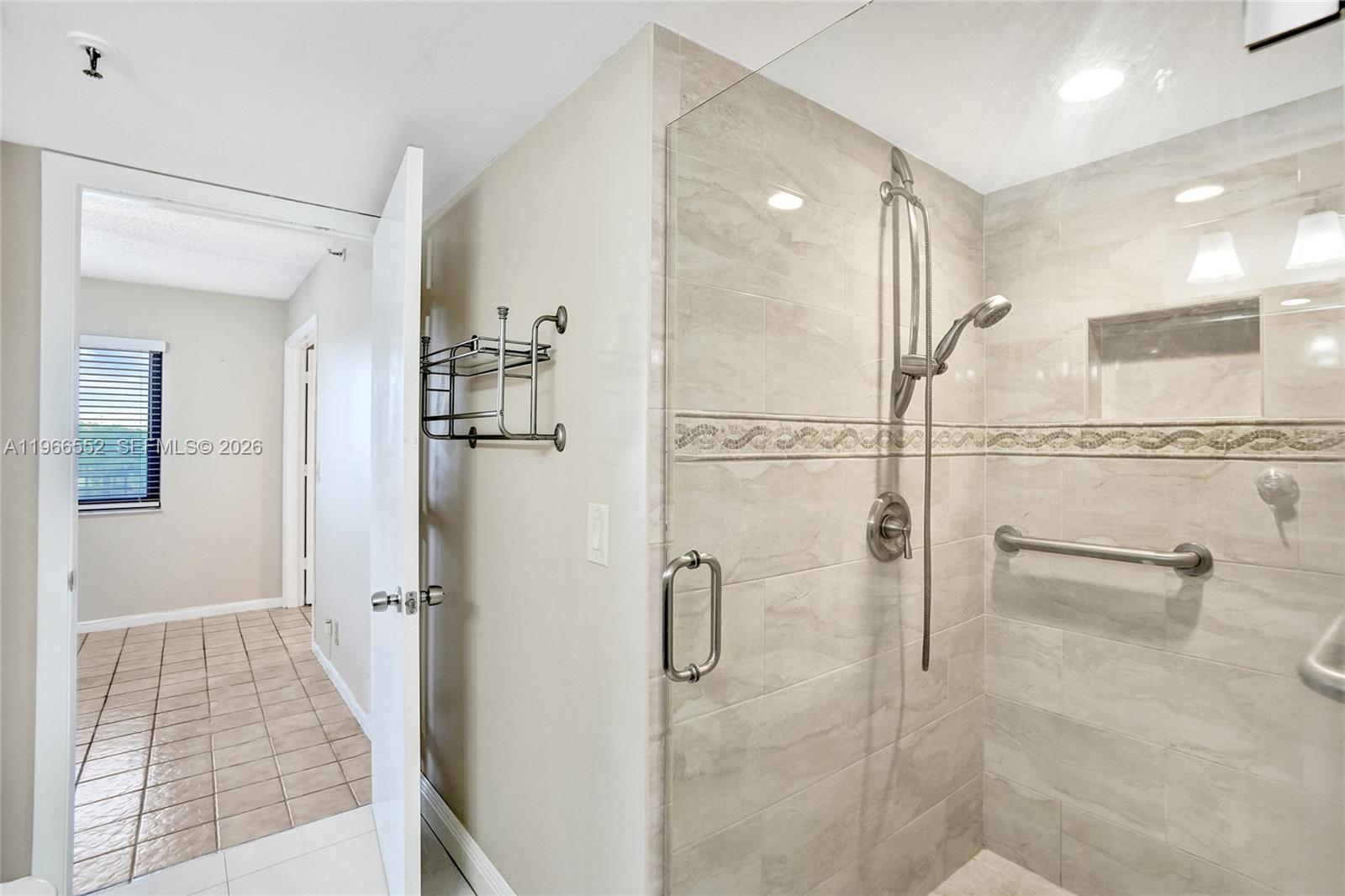 HUNTINGTON LAKES SEC ONE - Residential