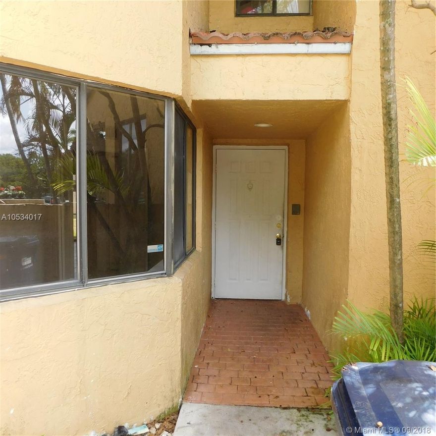 Amazing opportunity in Miami! This 2-bedroom 2-bathroom townhouse is located in the extremely desirable Hammocks section of South Dade. Located in a great community, this property is in an amazing location! Easy access to major highways.