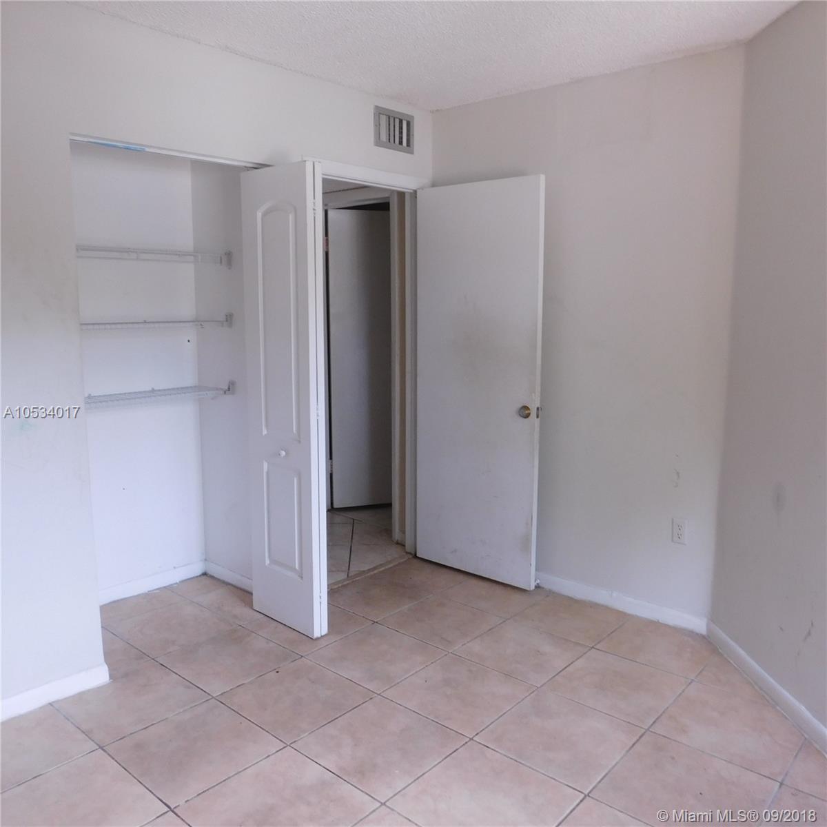 ESPRIT CONDO - Residential