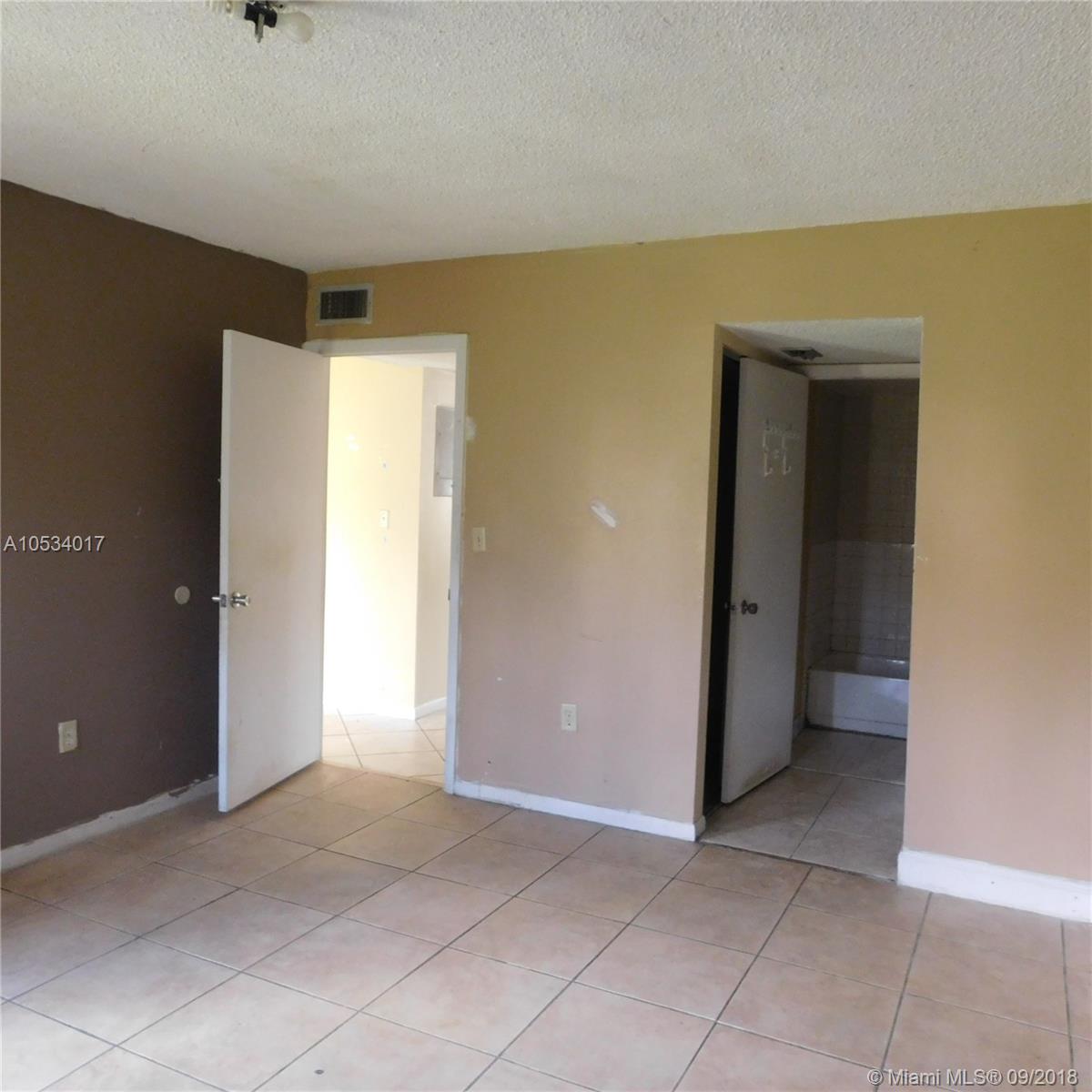 ESPRIT CONDO - Residential