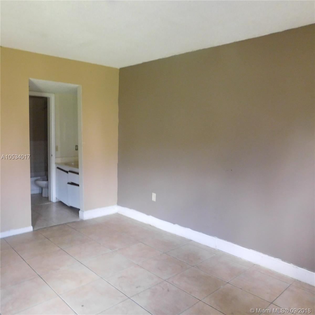 ESPRIT CONDO - Residential