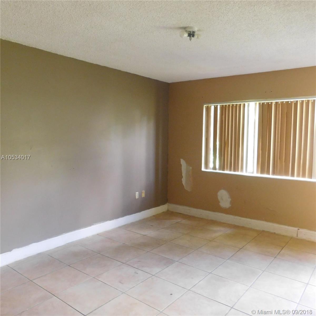 ESPRIT CONDO - Residential