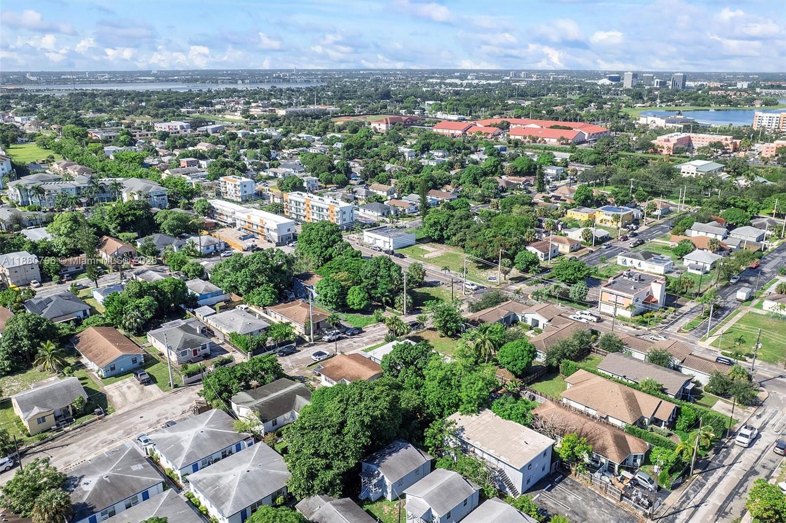 WASHINGTON HEIGHTS - Residential Lease