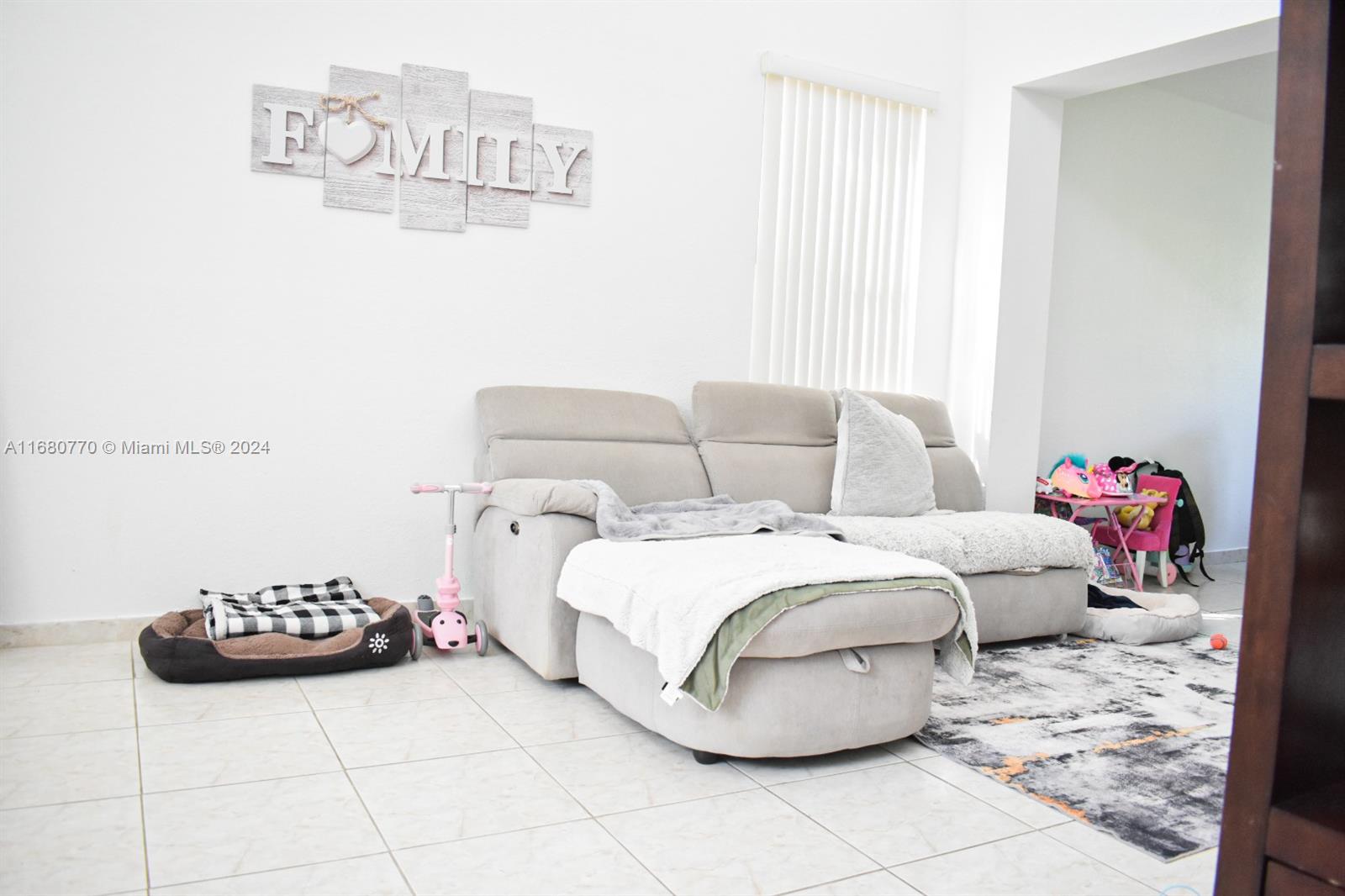 SECTOR 2-PARCELS 17 18 19 - Residential