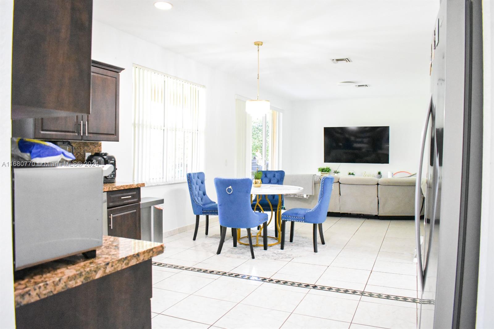 SECTOR 2-PARCELS 17 18 19 - Residential