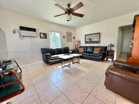 Tiny photo for 1698 NE 177th St, North Miami Beach, FL 33162 (MLS # A12005701)
