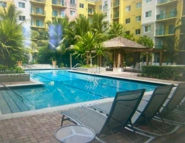 VALENCIA CONDO - Residential Lease