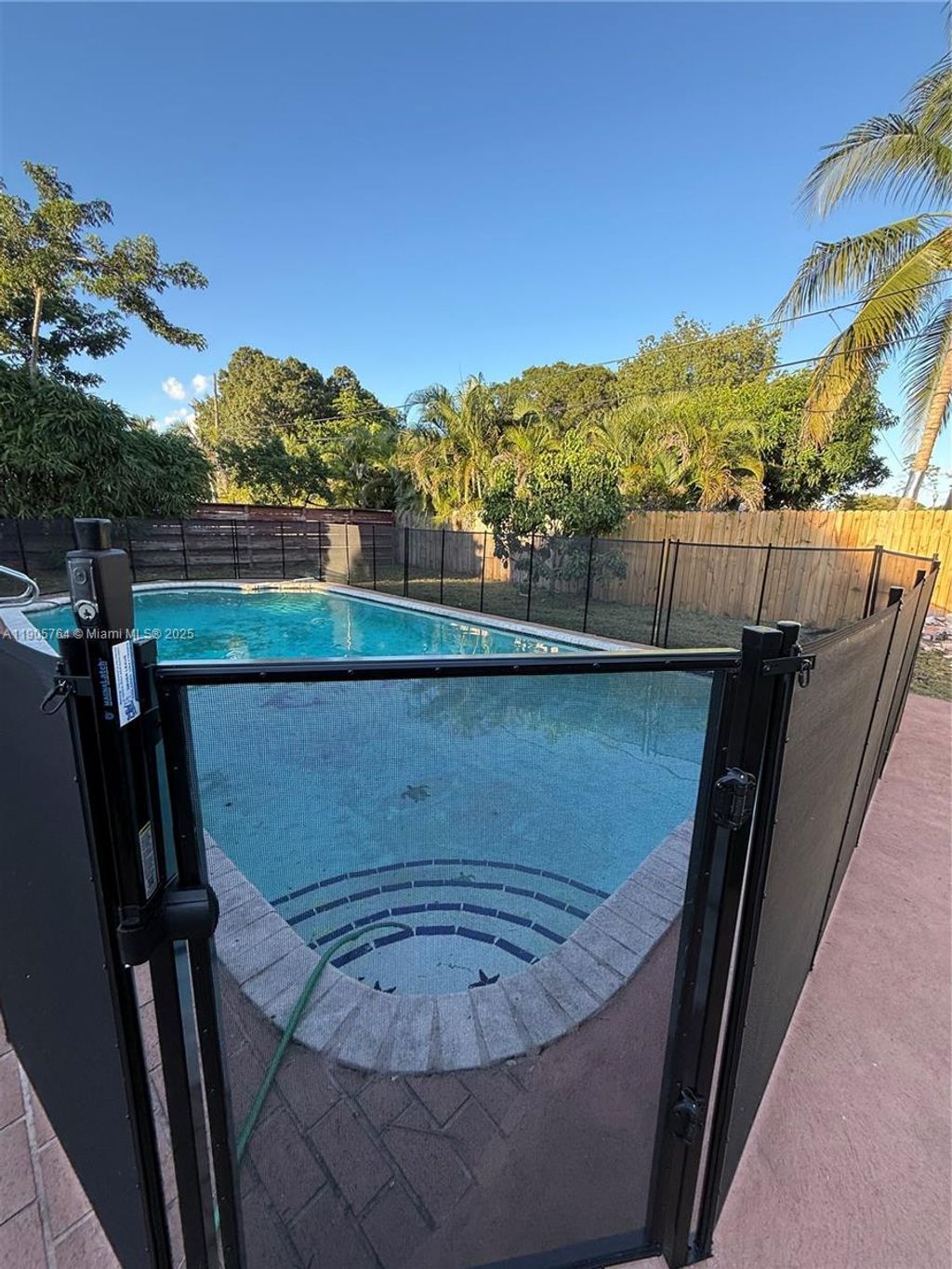 Photo of 828 Fairway Dr, Plantation, FL 33317 (MLS # A11905764)