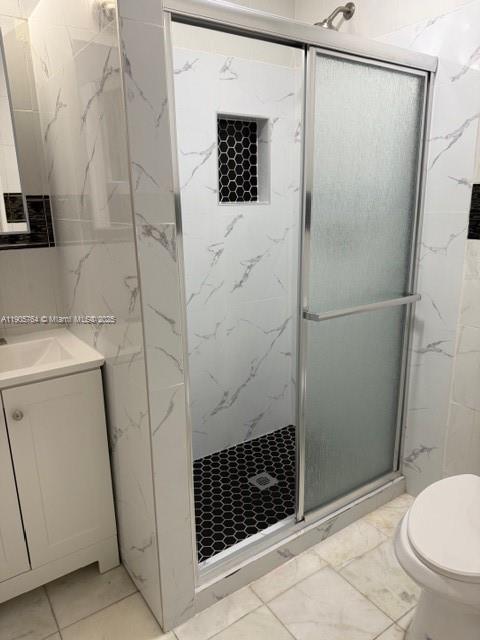 LAUDERDALE GOLF ESTATES 2 - Residential Lease